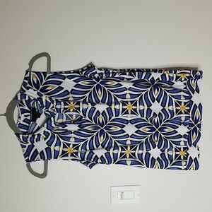 Worthington Sleeveless geometric print top with keyhole neck